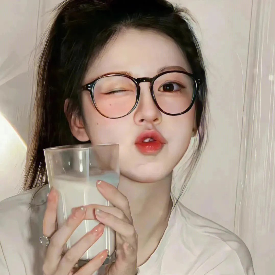 维多利亚女皇 封面