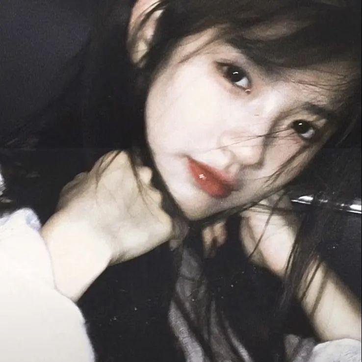 上海的黑玫瑰 封面